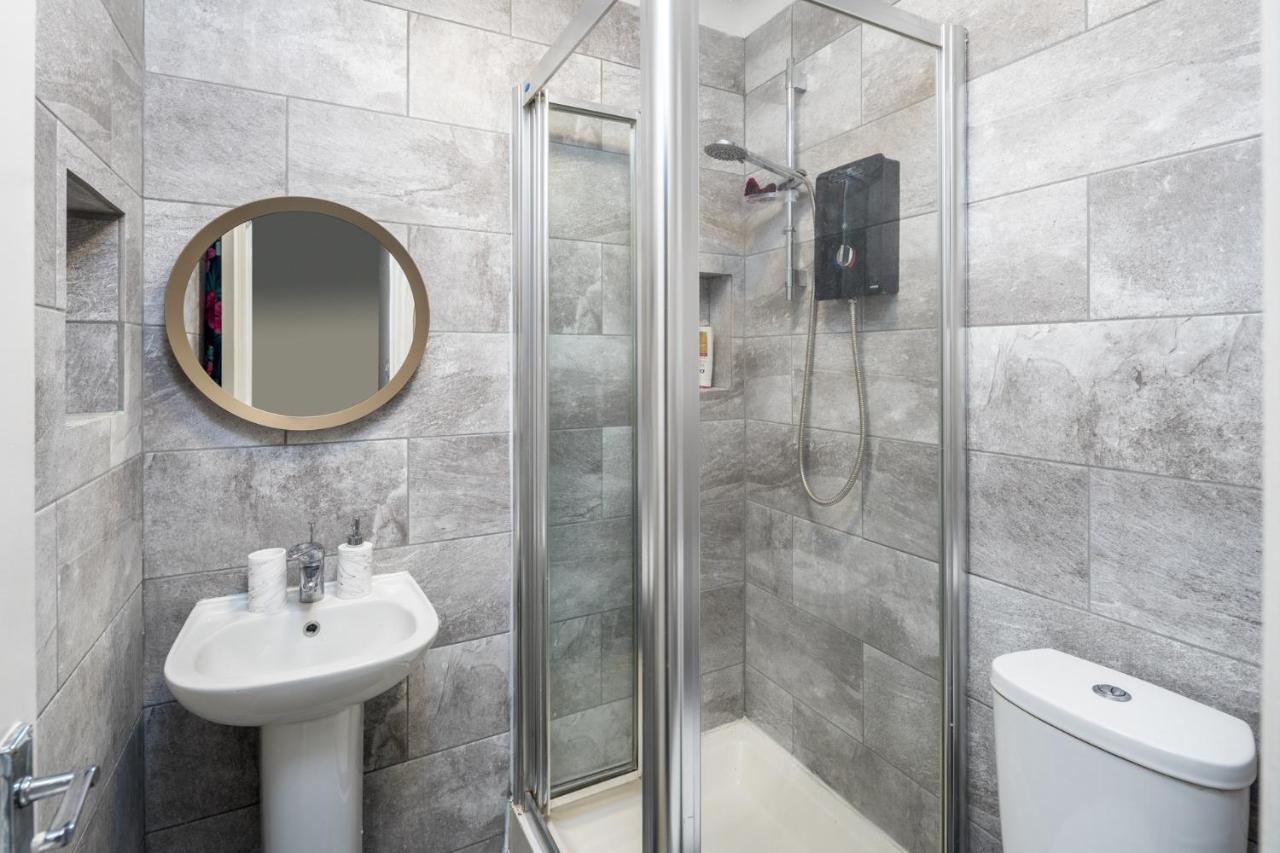 Kensington Modern Apartment 런던 외부 사진