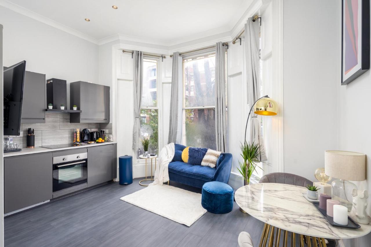 Kensington Modern Apartment 런던 외부 사진