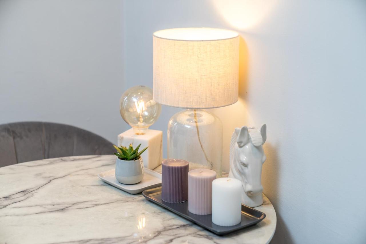 Kensington Modern Apartment 런던 외부 사진