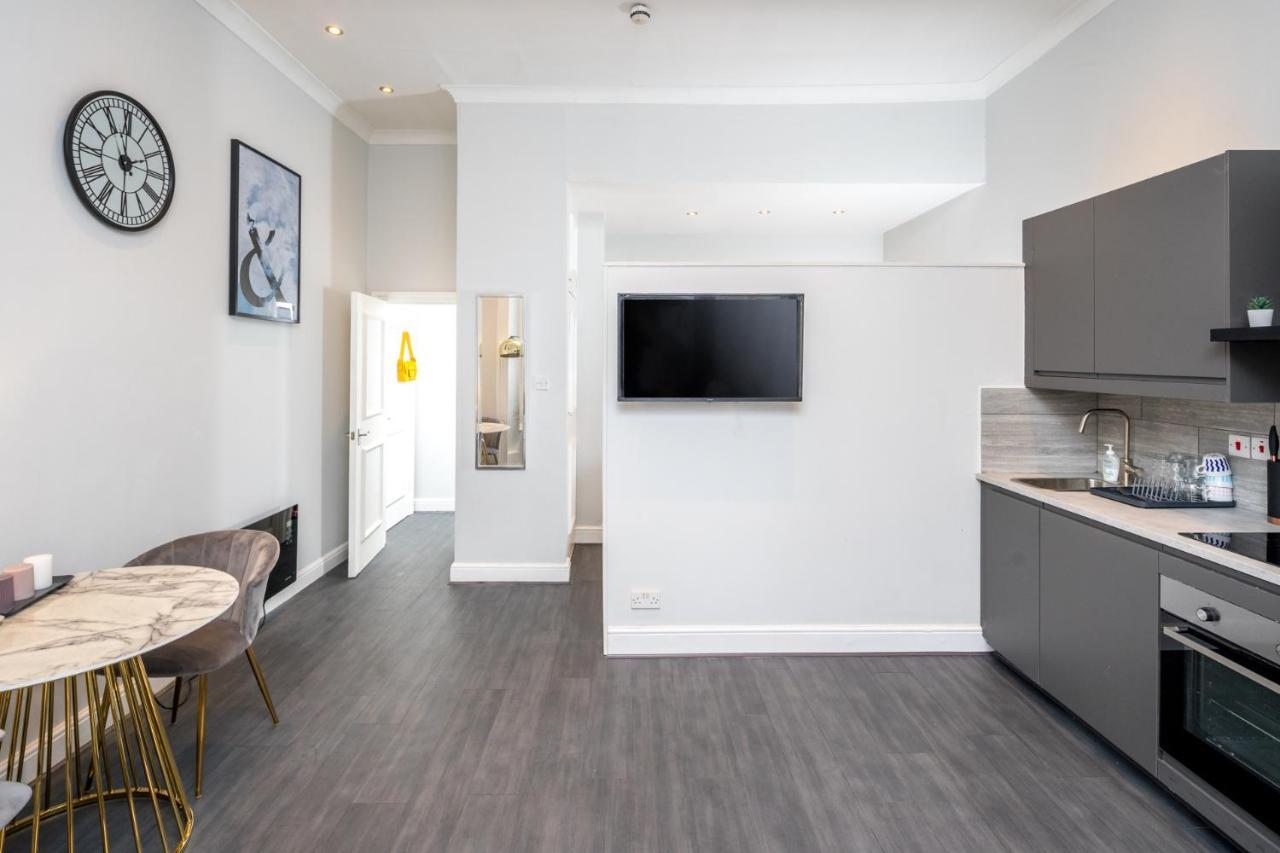 Kensington Modern Apartment 런던 외부 사진