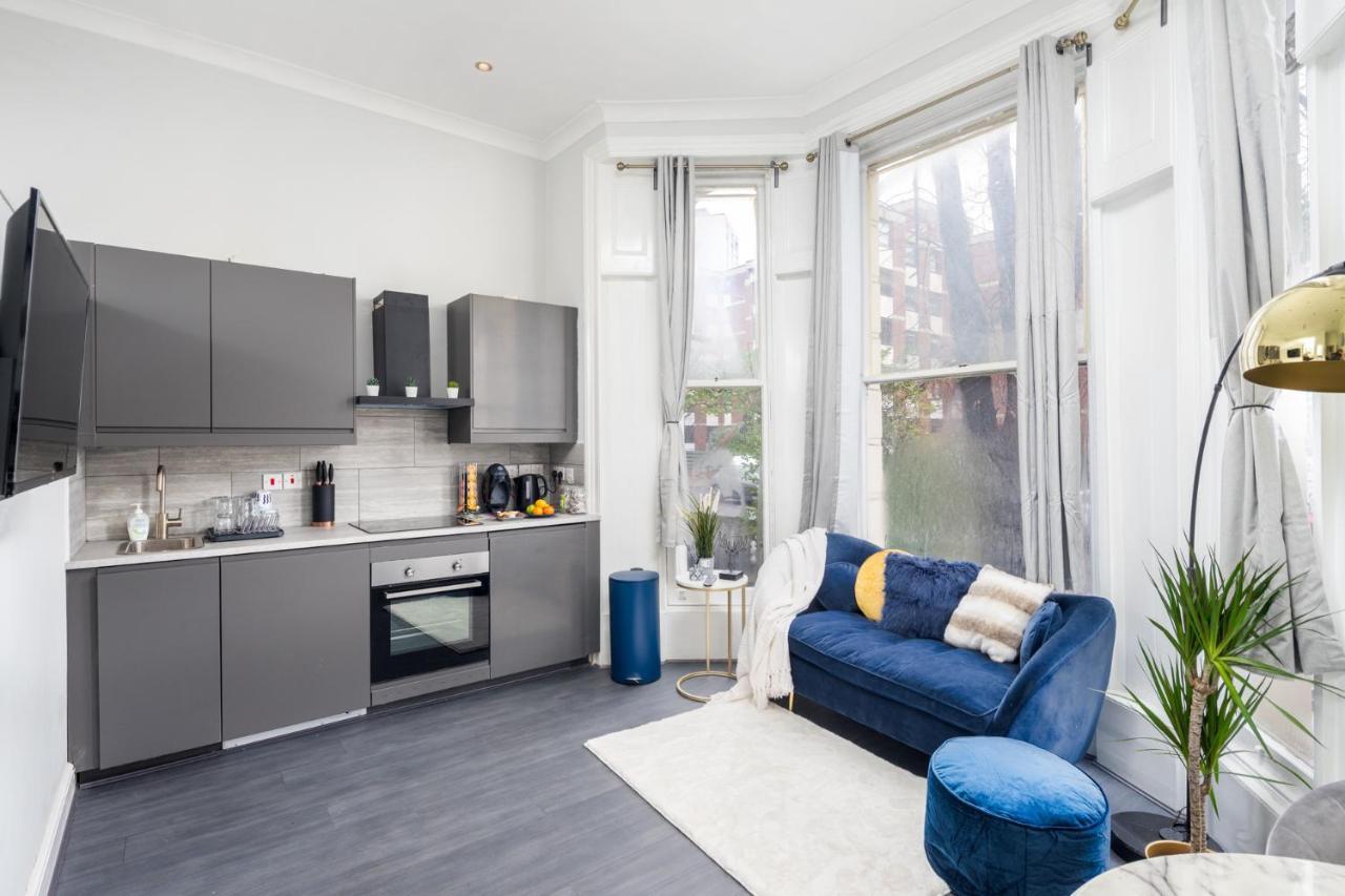 Kensington Modern Apartment 런던 외부 사진